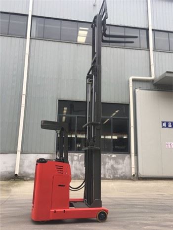Novi tip električnog viličara s dohvatom od 1,5 tone, mali električni viličar